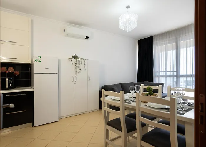 Sea View-sunlit Coast * Durrës