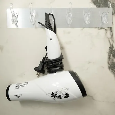 Sea View-sunlit Coast