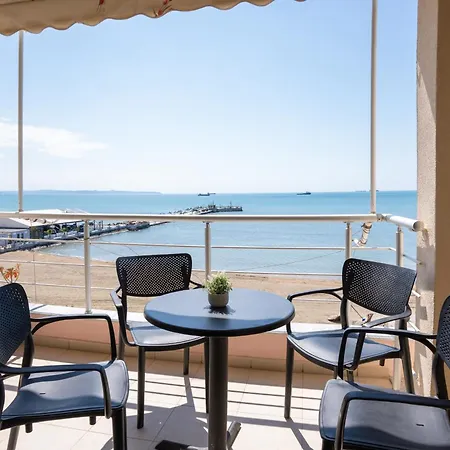 Sea View-sunlit Coast Durrs